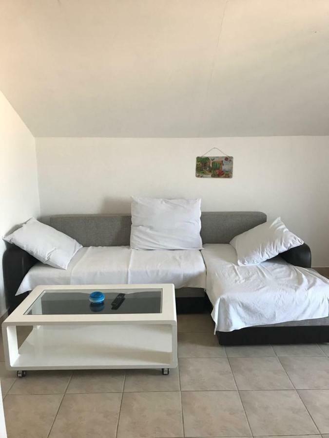 Apartmani Livk Debeljak Ngoại thất bức ảnh