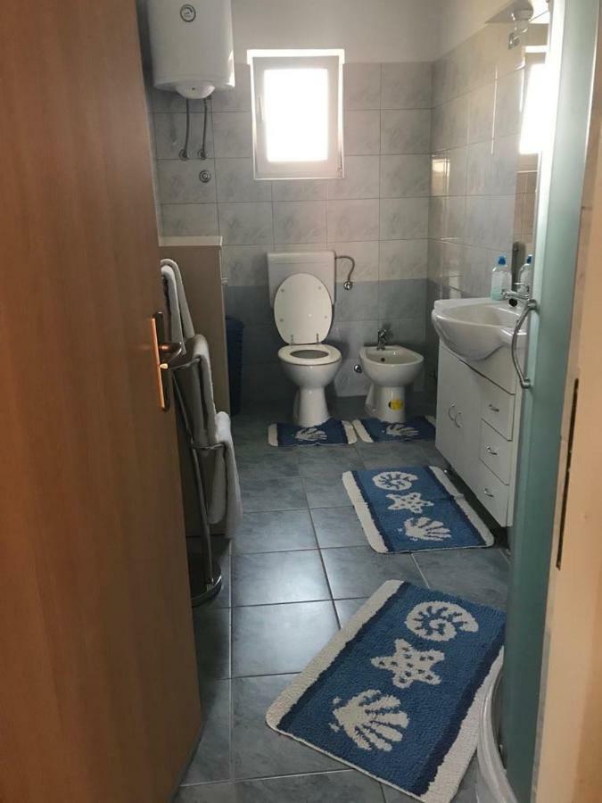 Apartmani Livk Debeljak Ngoại thất bức ảnh