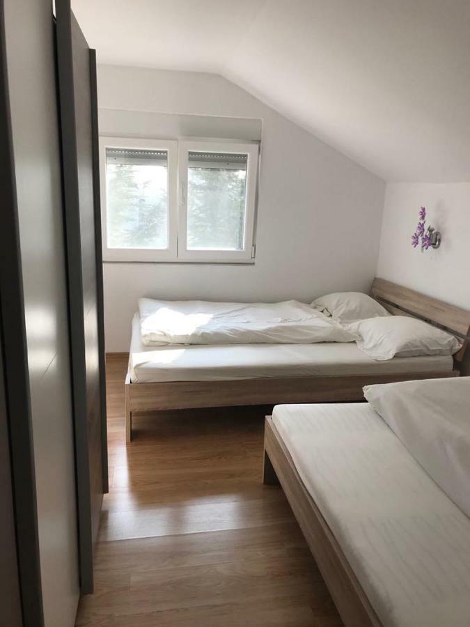 Apartmani Livk Debeljak Ngoại thất bức ảnh