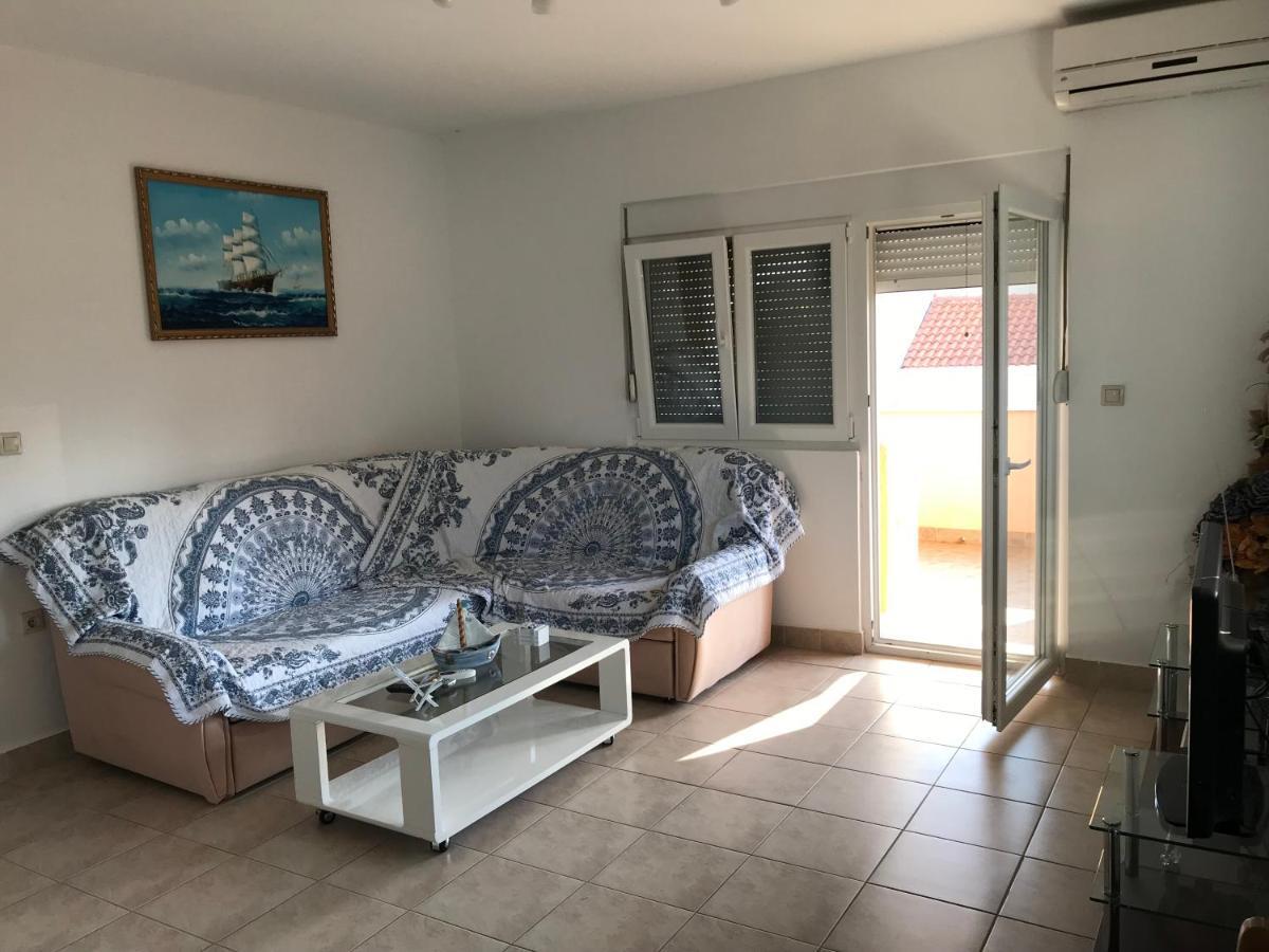 Apartmani Livk Debeljak Ngoại thất bức ảnh