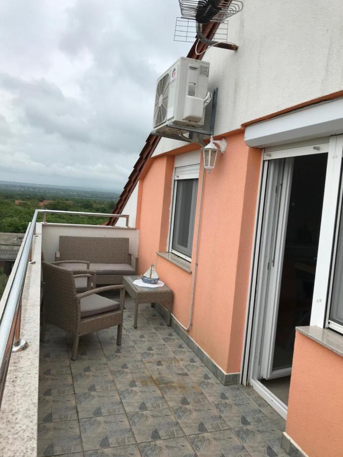 Apartmani Livk Debeljak Ngoại thất bức ảnh
